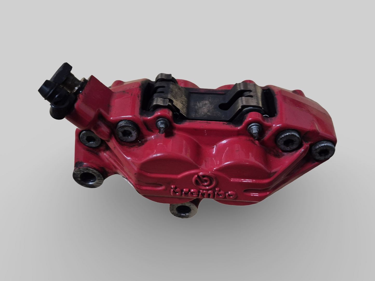 FRONT LEFT BRAKE CALIPER BREMBO P2 RED AP8113775 Aprilia RSV Mille 98-03 / Tuono 02-05