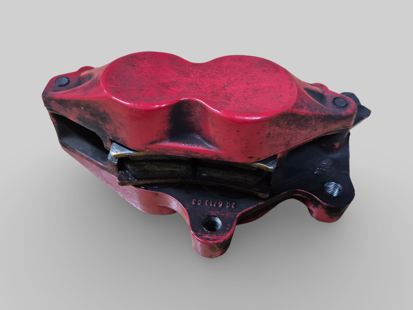 FRONT LEFT BRAKE CALIPER BREMBO P2 RED AP8113775 Aprilia RSV Mille 98-03 / Tuono 02-05