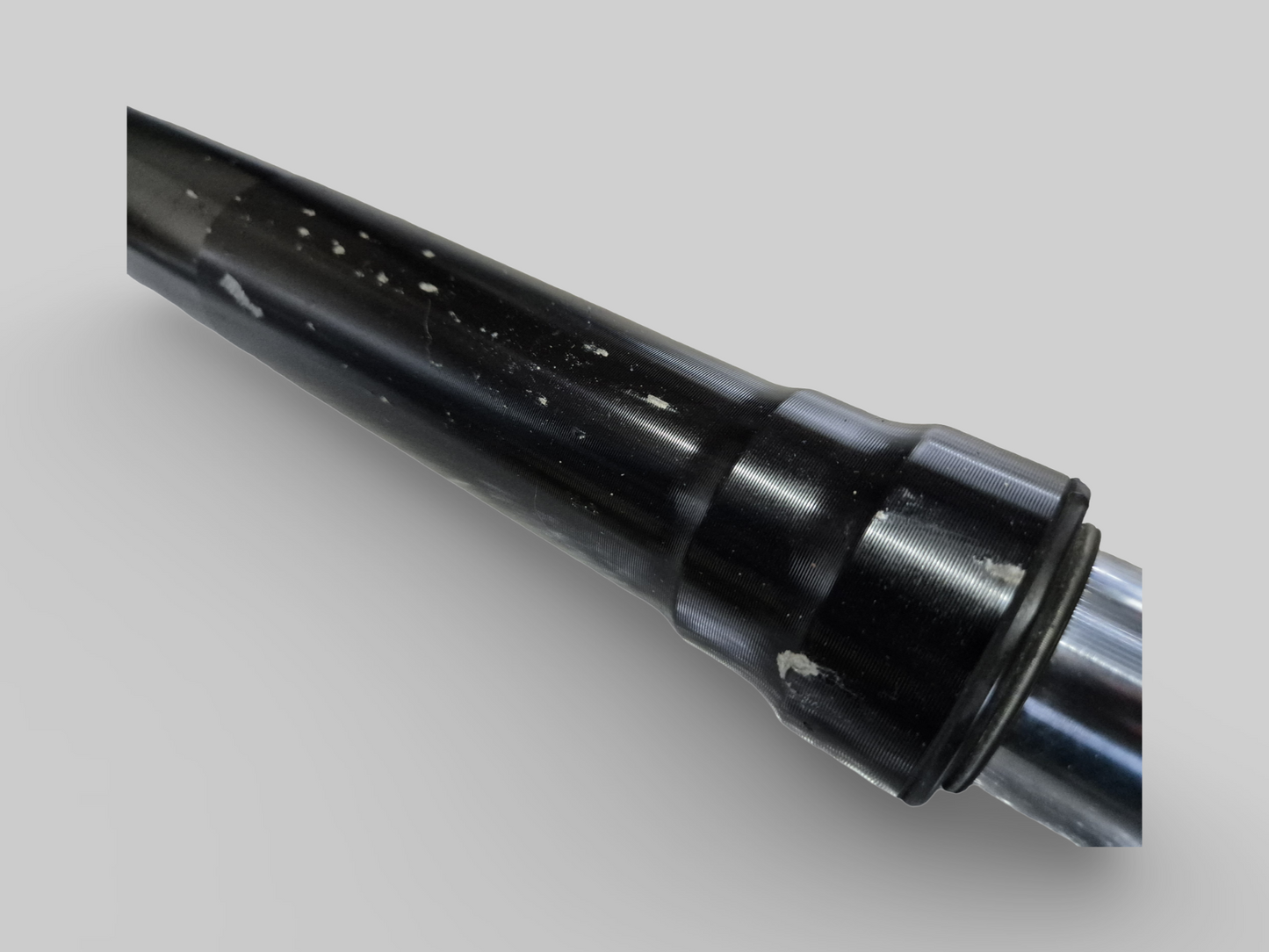 LEFT-HAND SIDE SHOWA AXIAL FORK LEG AP8123638 Aprilia RSV Mille 98-03 / Tuono 02-05