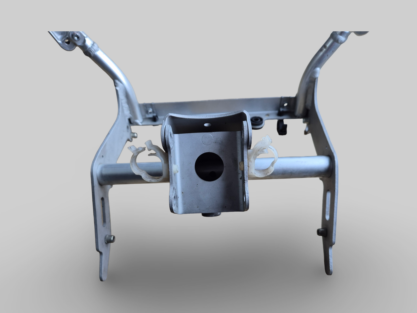 TUONO INSTRUMENT CLUSTER HOLDER FRONT SUBFRAME AP8146700 Aprilia RSV Tuono 2002-2005