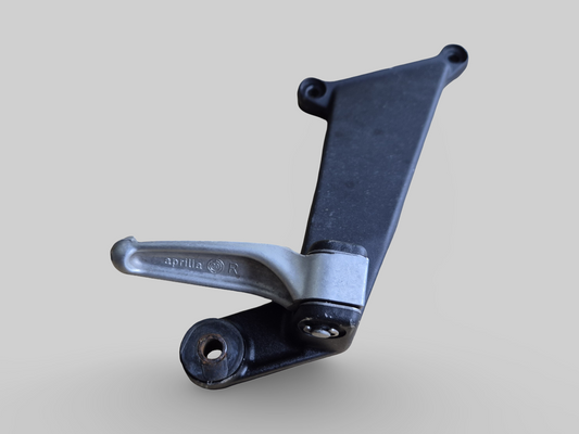 PASSENGER RIGHT FOOTREST SUPPORT AP8146384 Aprilia RSV Mille 98-03 / Tuono 02-05