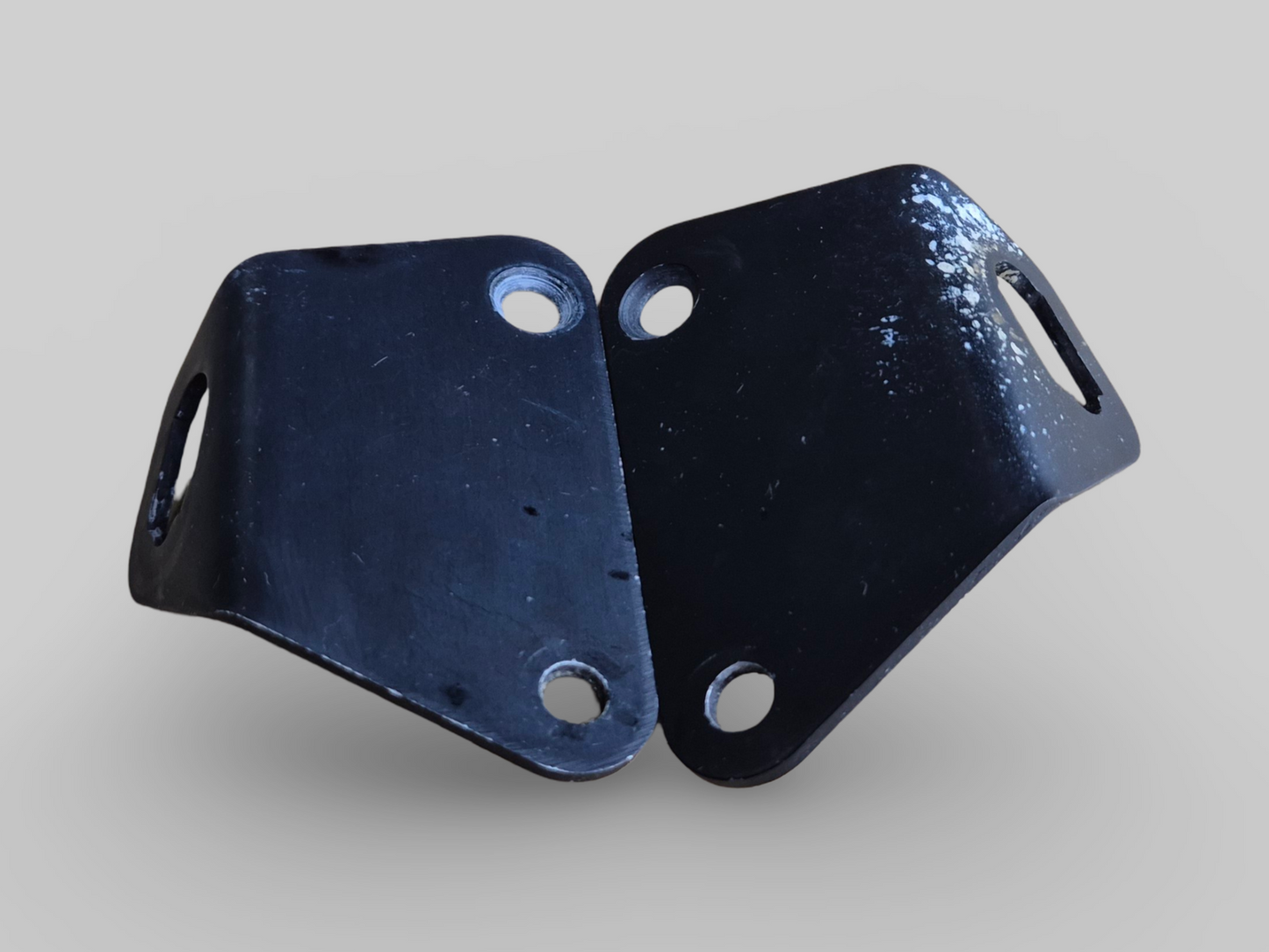 TUONO FRONT INDICATOR SUPPORT BRACKETS SET AP8134897 AP8134896 Aprilia RSV Tuono 02-05