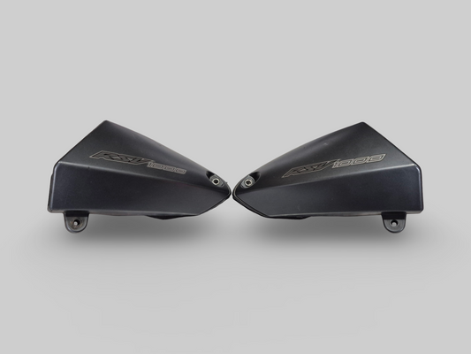 CONDUIT D'ADMISSION D'AIR DROIT TUONO AIMANT GRIS AP8168231 Aprilia RSV Tuono 2002-2005 