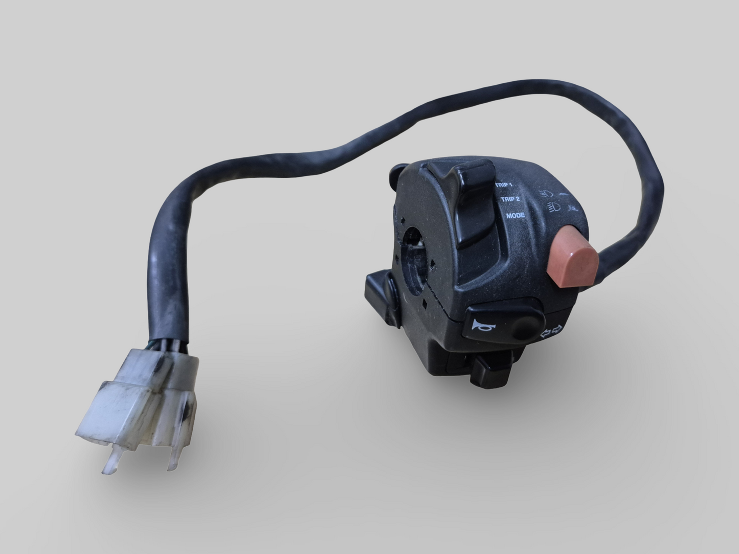 COMMUTATEUR D'ÉCLAIRAGE DE GUIDON CÔTÉ GAUCHE AP8124261 Aprilia RSV Mille 1998-2000 