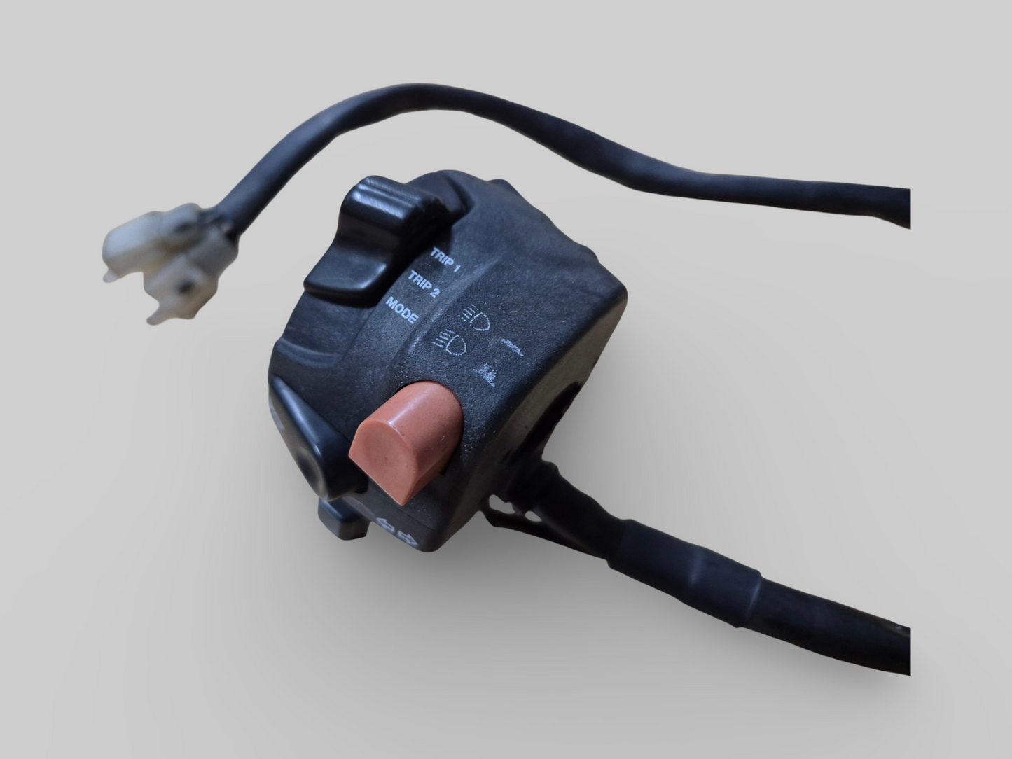 COMMUTATEUR D'ÉCLAIRAGE DE GUIDON CÔTÉ GAUCHE AP8124261 Aprilia RSV Mille 1998-2000 