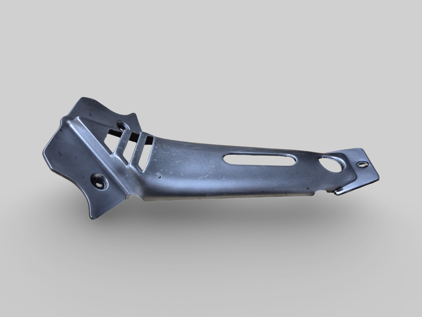 CARÉNAGE DE SPOILER DE RADIATEUR DE REFROIDISSEUR AVANT ARGENT AP8138579 Aprilia RSV Mille 98-03 / Tuono 02-05 