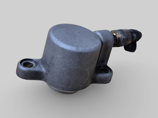 CYLINDRE ESCLAVE DE COMMANDE D'EMBRAYAGE AP8106381 Aprilia RSV Mille 98-03 / Tuono 02-05 