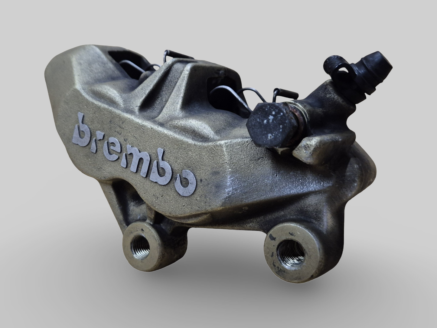 ÉTRIER DE FREIN AVANT DROIT BREMBO P4 OR AP8113970 Aprilia RSV Mille 98-03 / Tuono 02-05