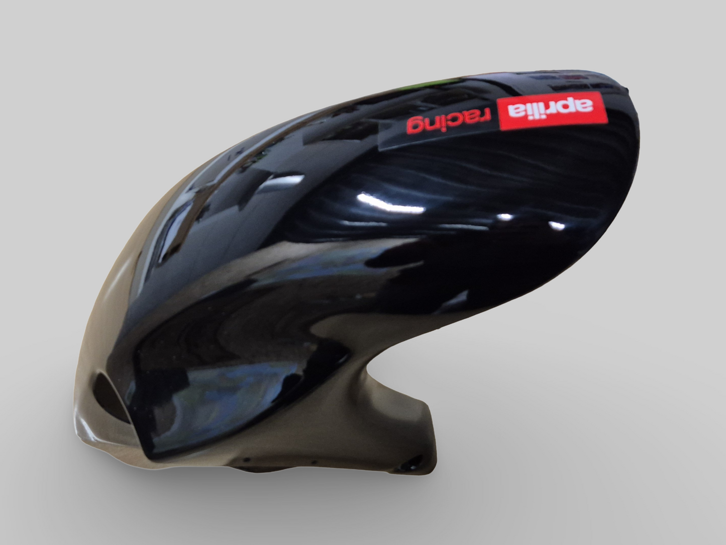 GARDE-BOUE AVANT NOIR AP8156254 Aprilia RSV1000R 04-10 / Tuono 1000R 06-10 