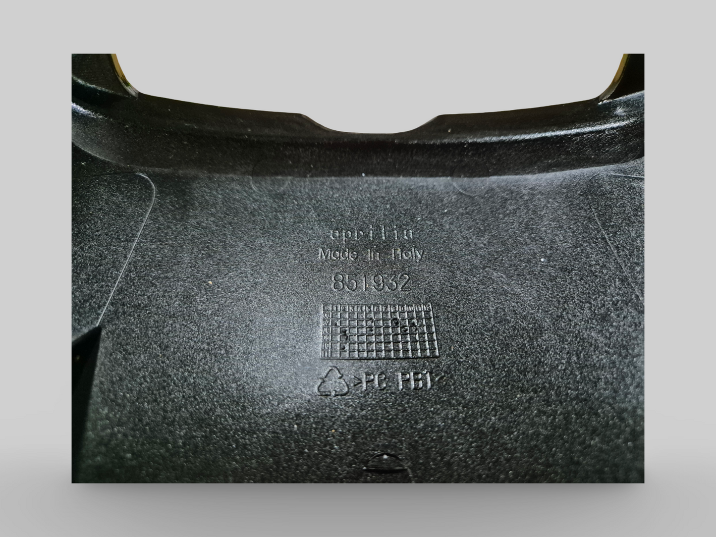 BOUTEILLE DE RÉSERVOIR DE RÉSERVOIR D'EAU DE REFROIDISSEMENT AP8138556 Aprilia RSV Mille 98-03 / Tuono 02-05 