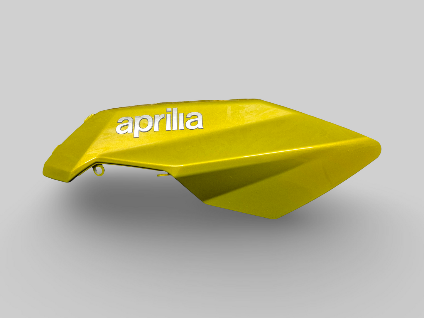 Garde-boue arrière AP8156165 Aprilia RSV1000R 04-10 / Tuono 1000R 06-10 