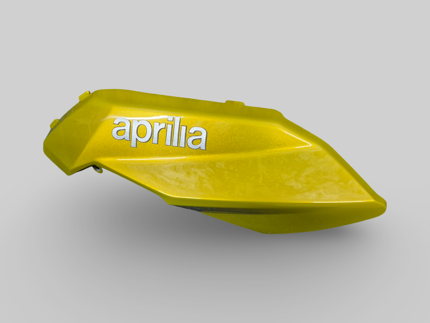 Garde-boue arrière AP8156165 Aprilia RSV1000R 04-10 / Tuono 1000R 06-10 