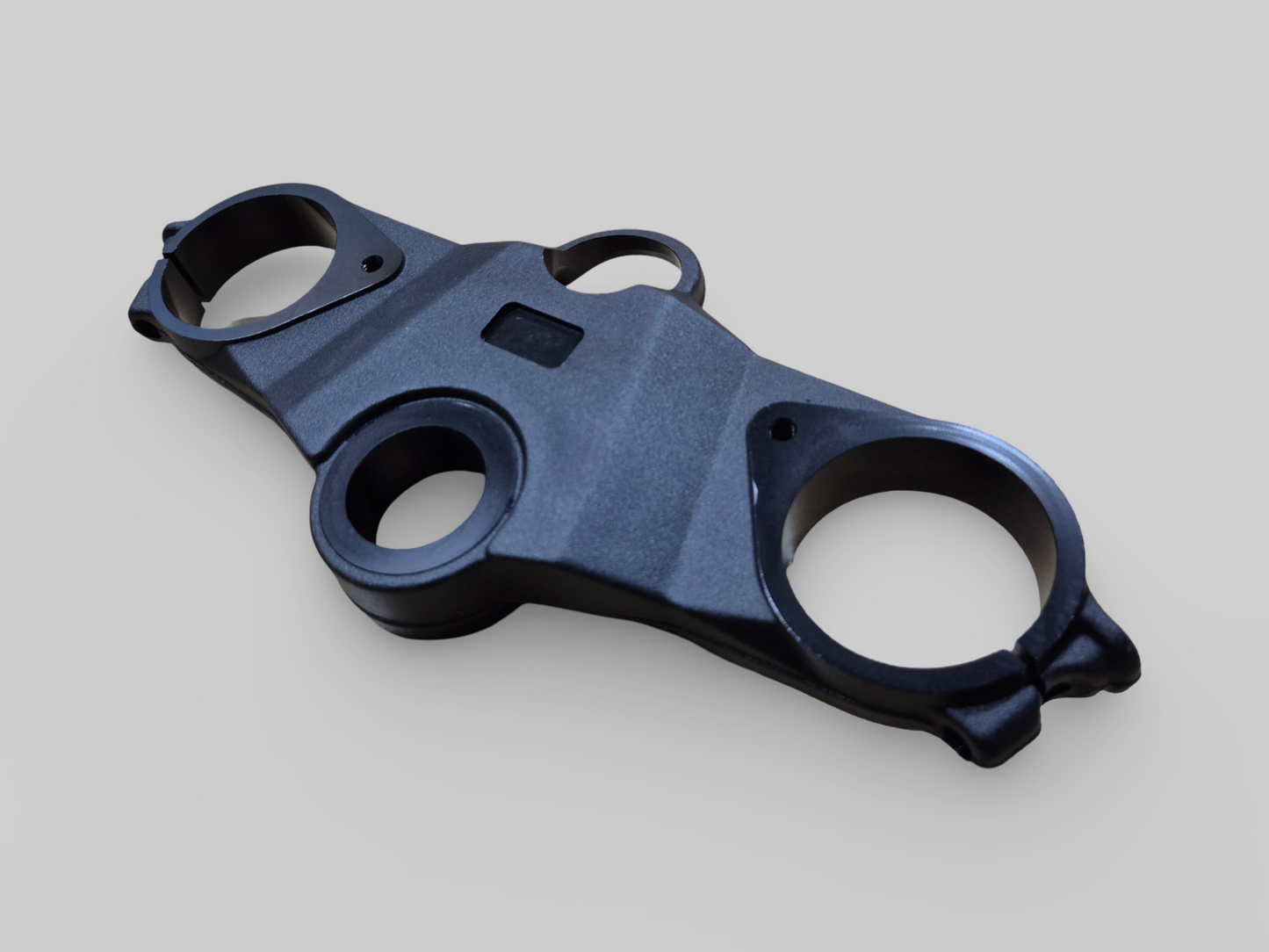 UPPER TRIPLE CLAMP TOP YOKE BRIDGE AP8123899 Aprilia RST Futura 2001-2003