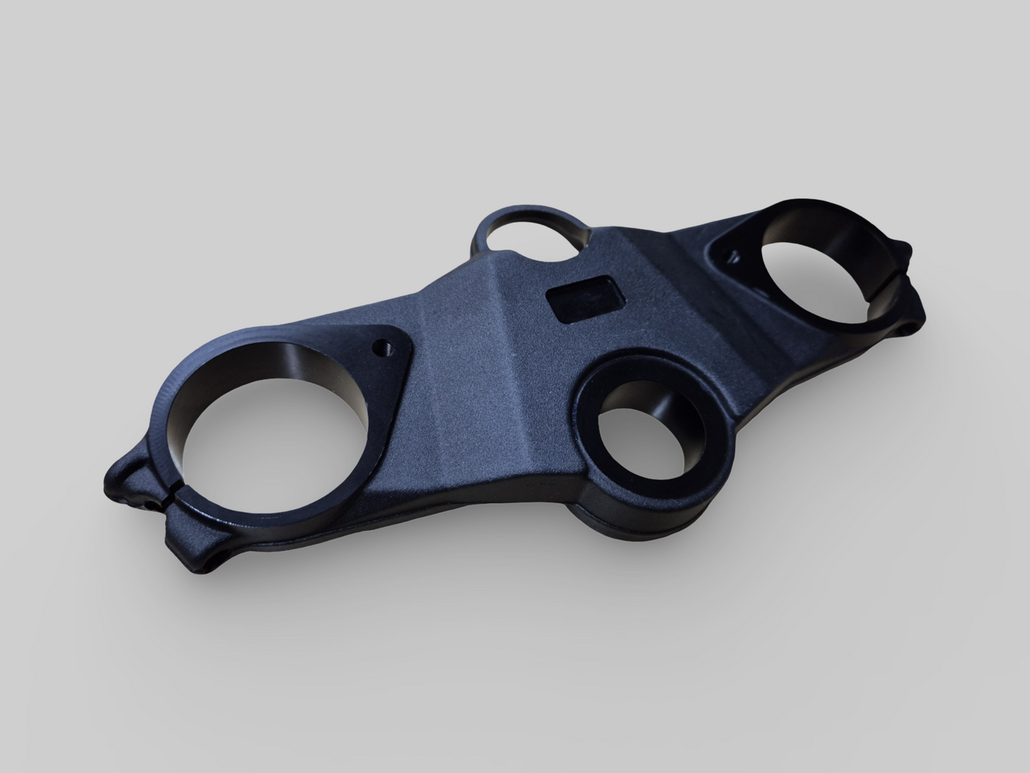 UPPER TRIPLE CLAMP TOP YOKE BRIDGE AP8123899 Aprilia RST Futura 2001-2003