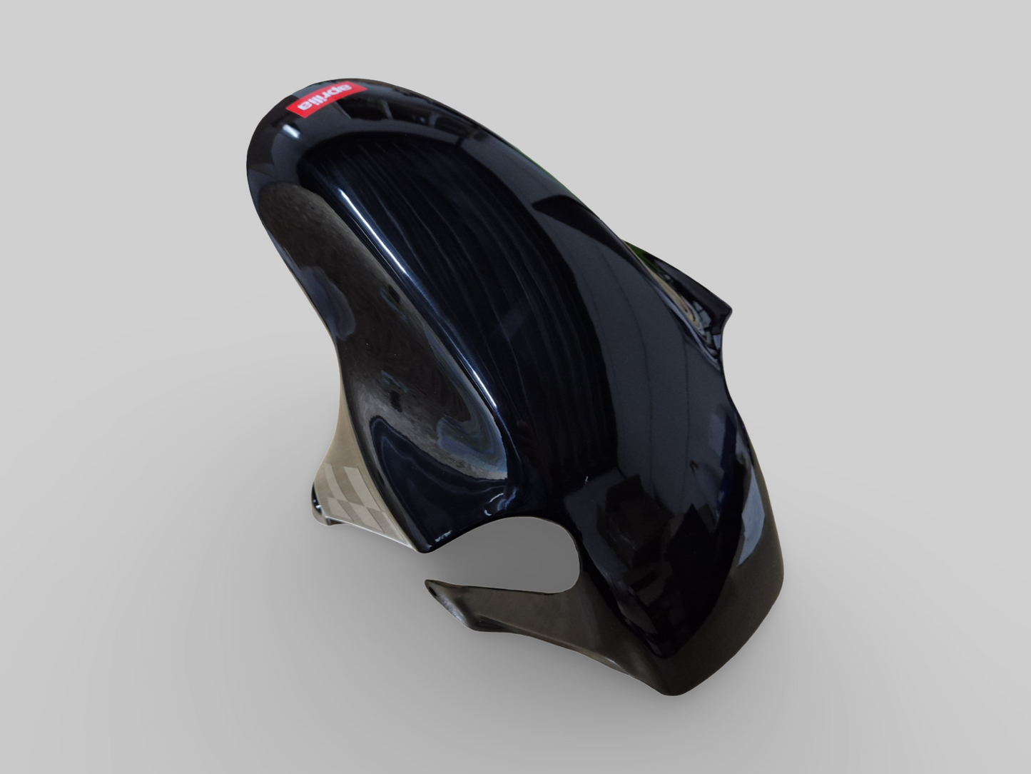 GARDE-BOUE AVANT GRIS AP8126982 Aprilia RSV1000R 04-10 / Tuono 1000R 06-10 