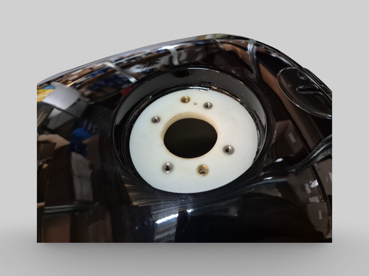 Réservoir de carburant noir AP8178020 Aprilia RSV1000R 04-10 (+Factory) 