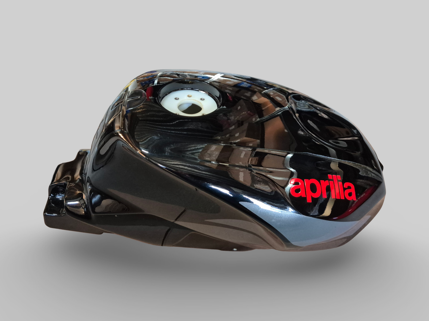 Réservoir de carburant noir AP8178020 Aprilia RSV1000R 04-10 (+Factory) 