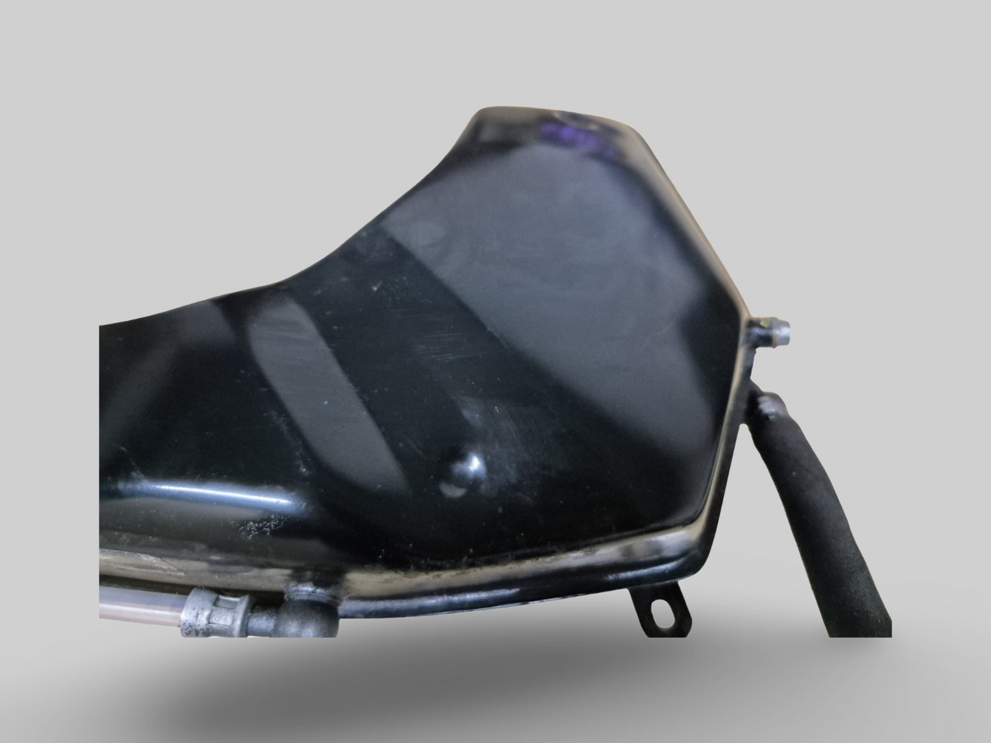 RÉSERVOIR D'HUILE AP8138558 Aprilia RSV Mille 98-03 / Tuono 02-05 