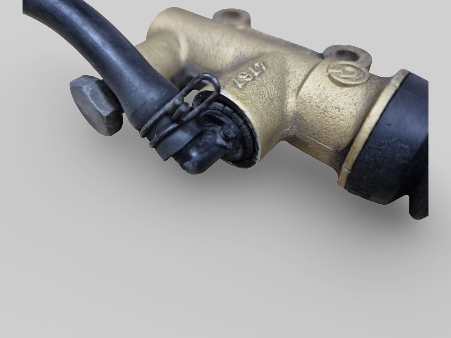 BOUTEILLE DE RÉSERVOIR DE RÉSERVOIR D'EAU DE REFROIDISSEMENT AP8138556 Aprilia RSV Mille 98-03 / Tuono 02-05 