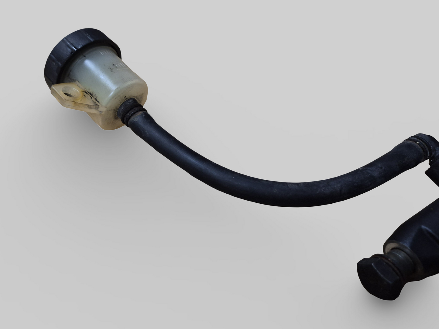REAR BRAKE PUMP MASTER CYLINDER	AP8133875 Aprilia RSV1000R 2004-2009 / Tuono 1000R 2006-2009