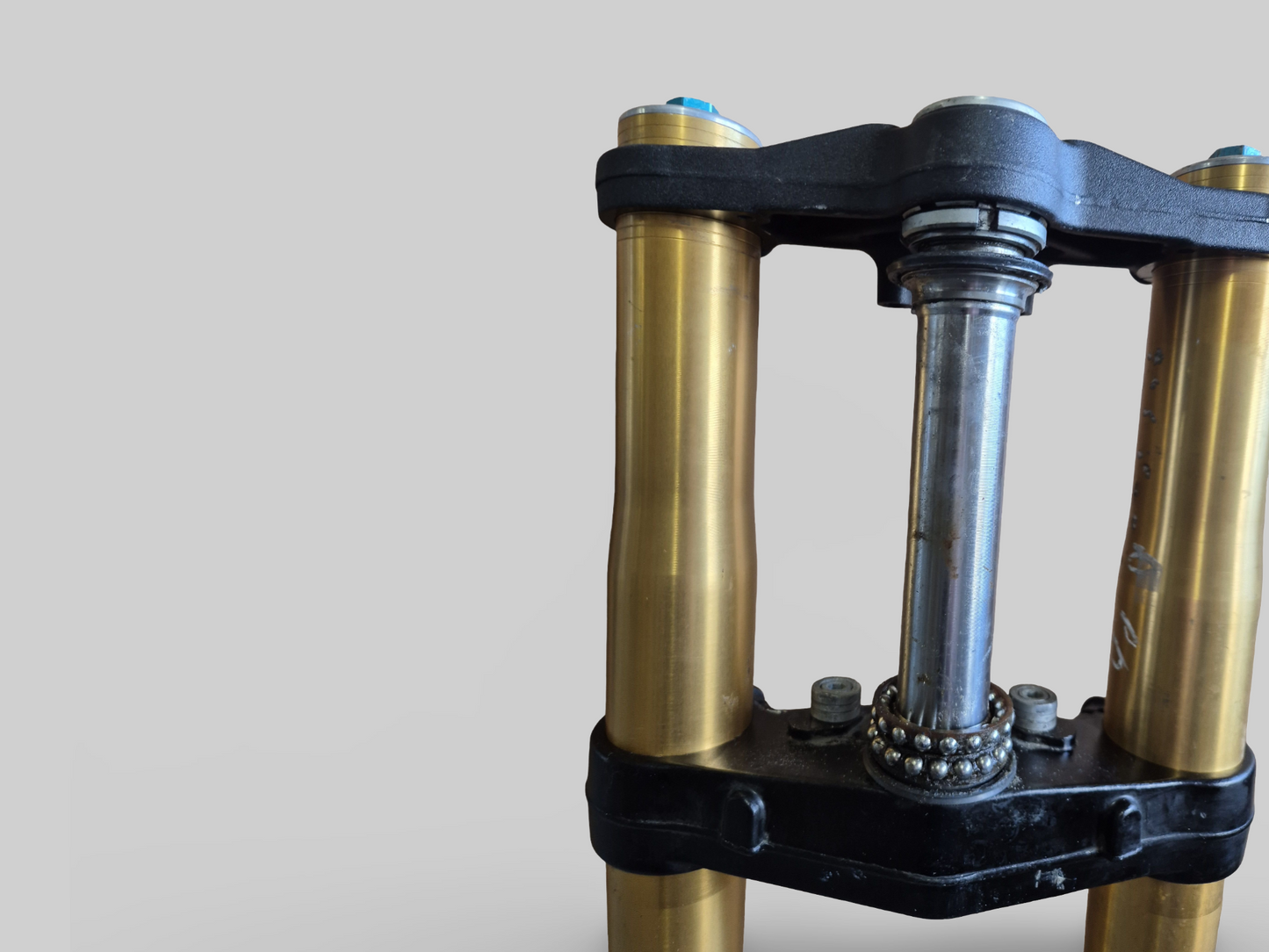 OHLINS AXIAL FORK LEGS COMPLETE AP8123970 Aprilia RSV Mille 98-03 / Falco