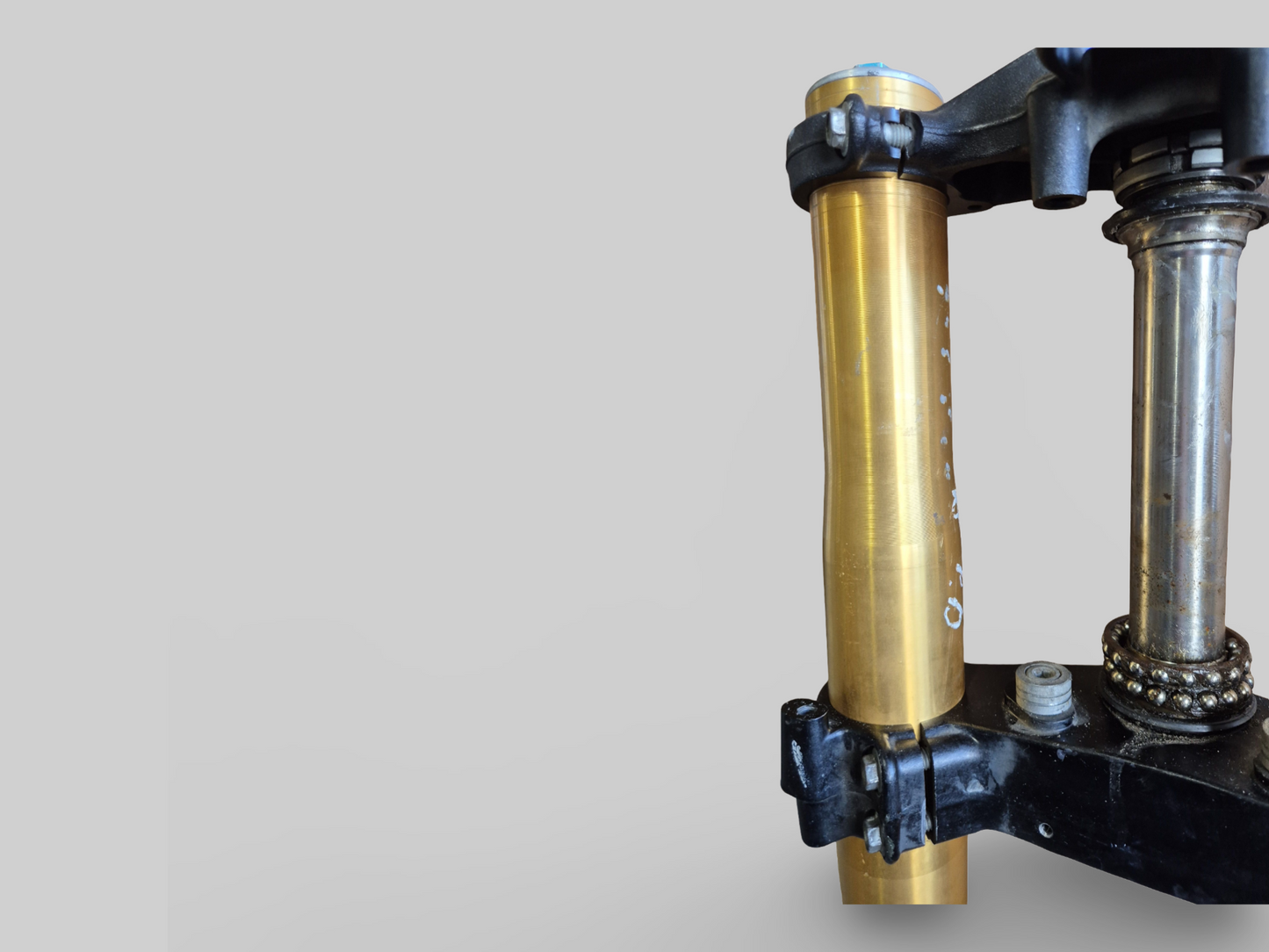 OHLINS AXIAL FORK LEGS COMPLETE AP8123970 Aprilia RSV Mille 98-03 / Falco