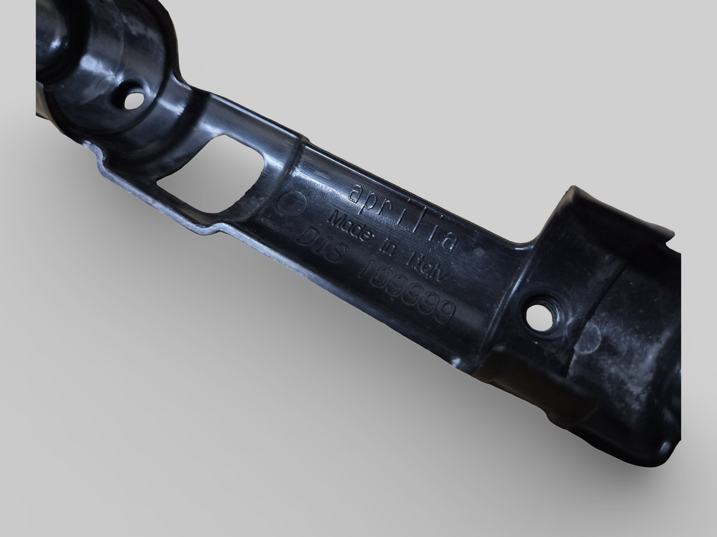 CARÉNAGE DE CADRE GAUCHE AP8178780 Aprilia RSV Tuono 1000R 06-10 