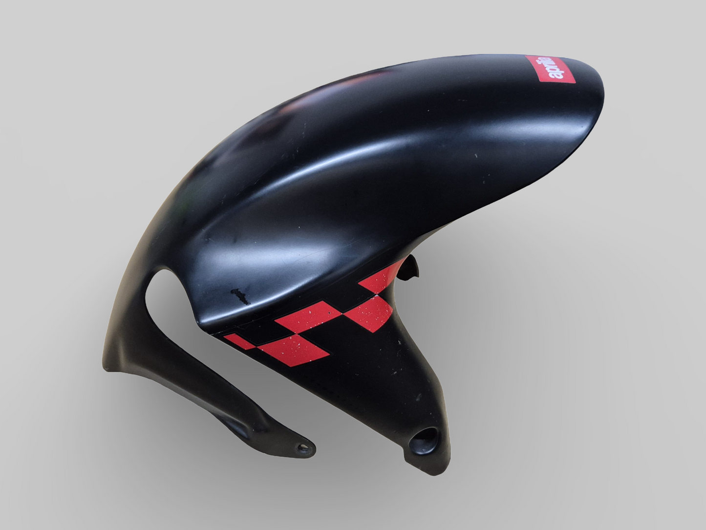 GARDE-BOUE AVANT GRIS AP8126982 Aprilia RSV1000R 04-10 / Tuono 1000R 06-10 