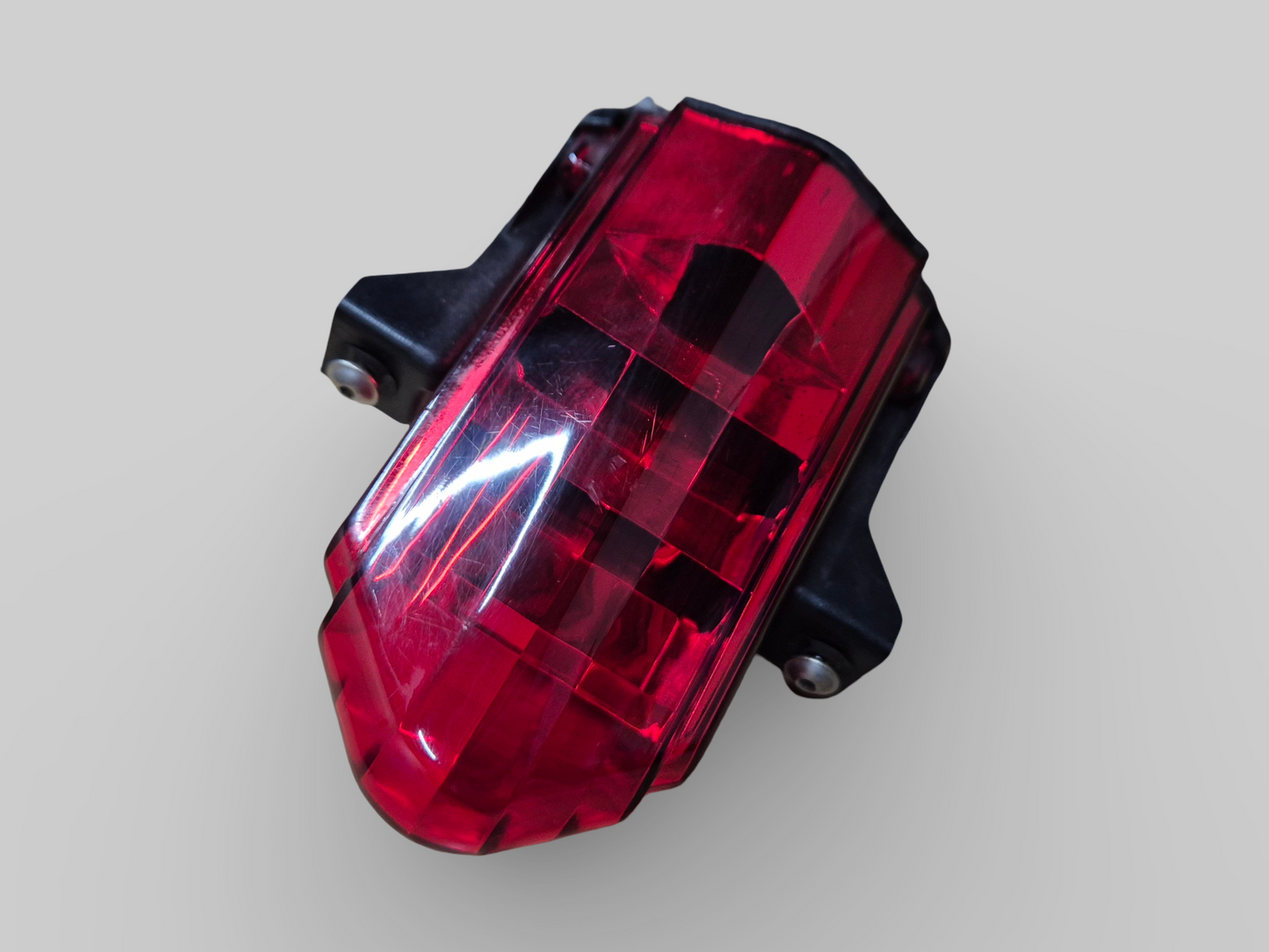 TAIL LIGHT AP8127153 Aprilia RSV1000R 2004-2005