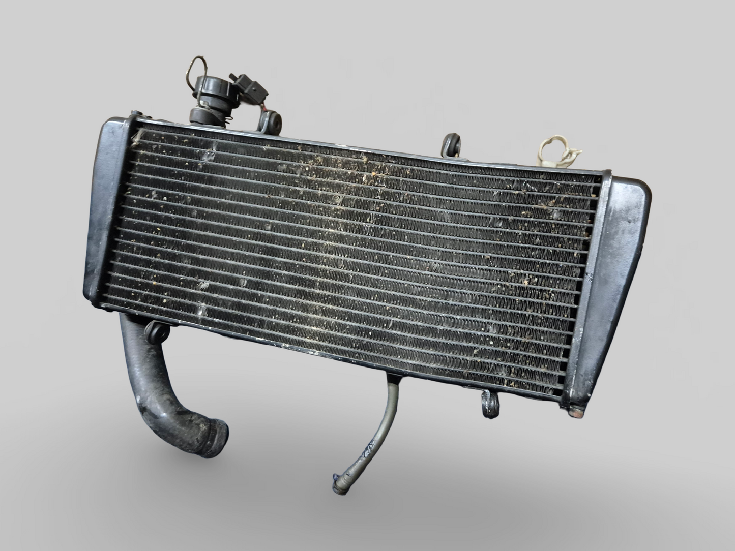 REFROIDISSEURS D'HUILE AP8104341 AP8104452 Aprilia RSV1000R 04-09 / Tuono 1000R 06-09 