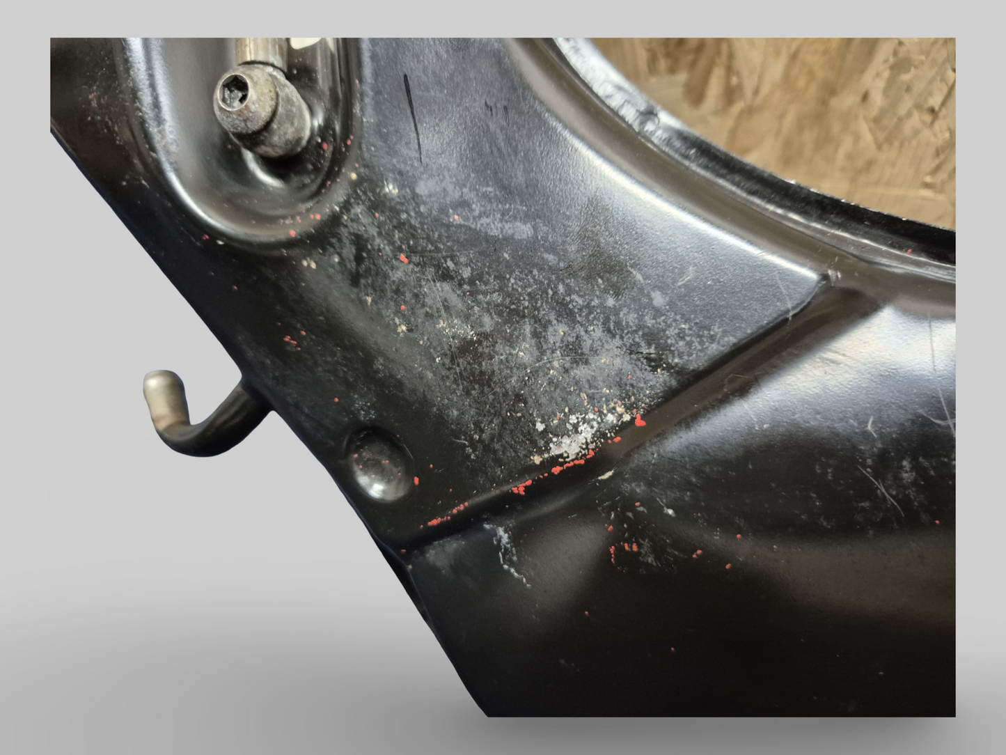 RÉSERVOIR D'HUILE AP8158120 Aprilia RSV1000R 2004-2010 / Tuono 1000R 2006-2010 