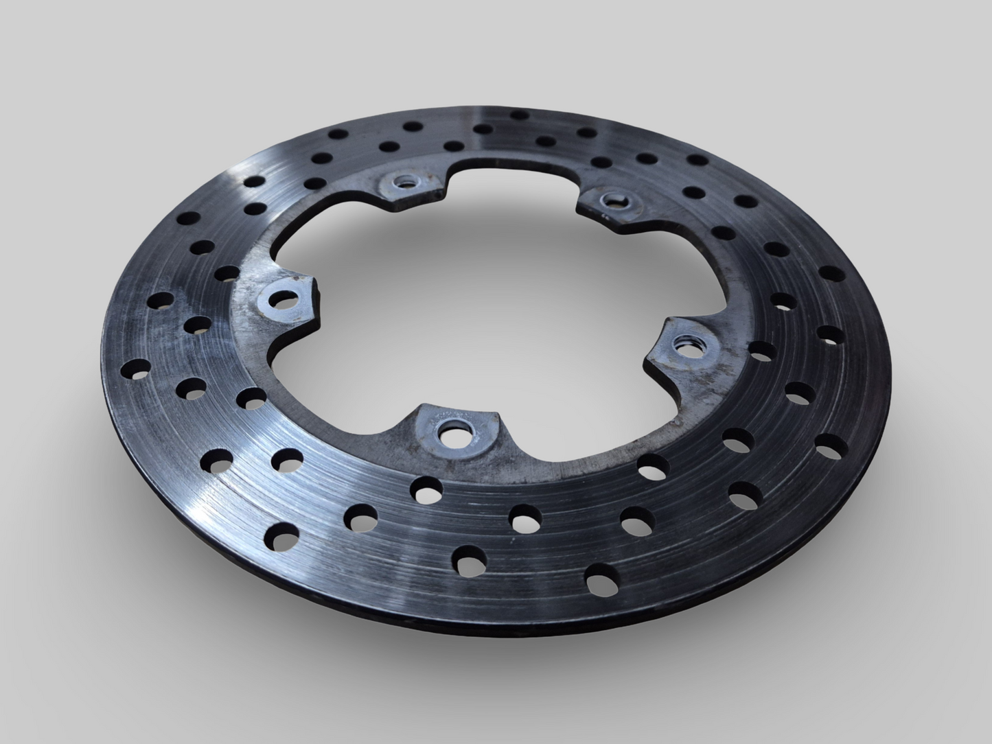 ROUE ARRIÈRE BREMBO AP8108676 Aprilia RSV Mille 98-03 / Tuono 02-05 