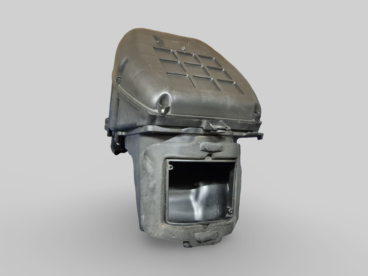 Boîtier de filtre de boîte à air latéral inférieur AP8149667 Aprilia RSV Mille 01-03 / Tuono 02-05 