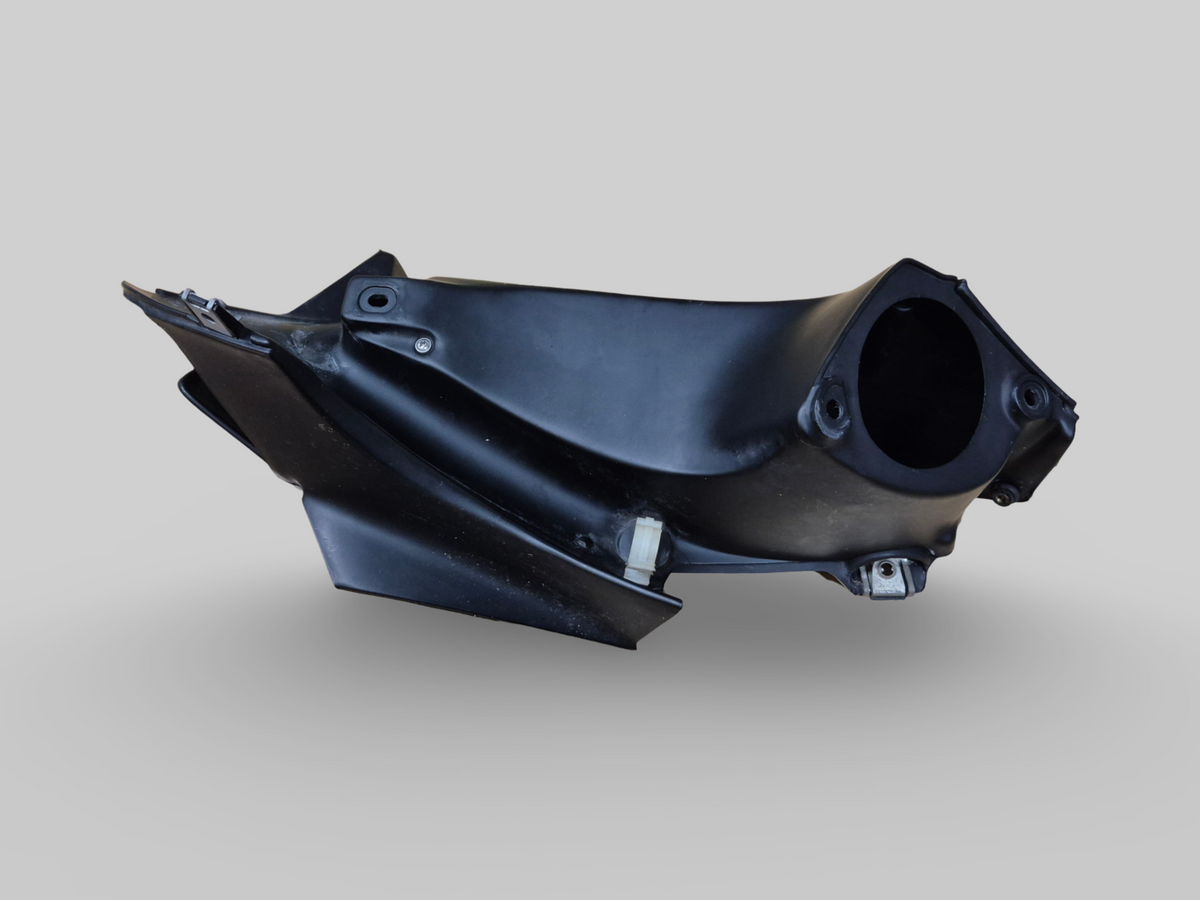 RIGHT-SIDE COMPLETE RAM AIR DIABLO BLACK 2001 AP8148842 Aprilia RSV Mille 1998-2003