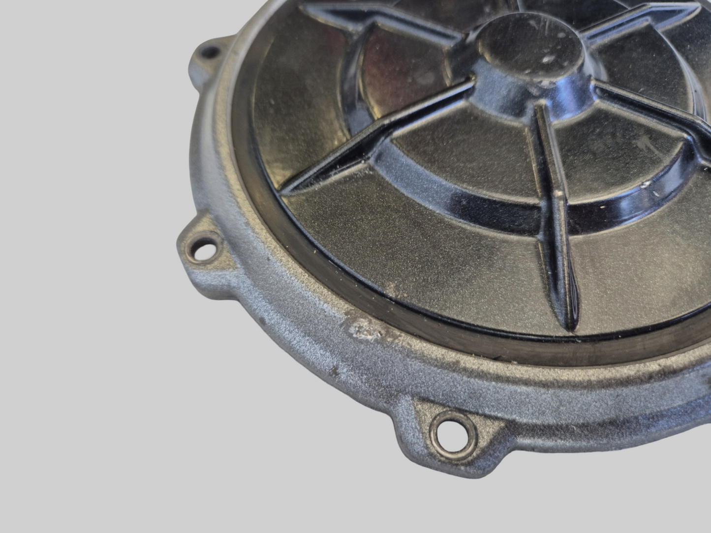 COUVERCLE D'EMBRAYAGE EXTÉRIEUR AP0211778 Aprilia RSV Mille 98-03 / Tuono 02-05 