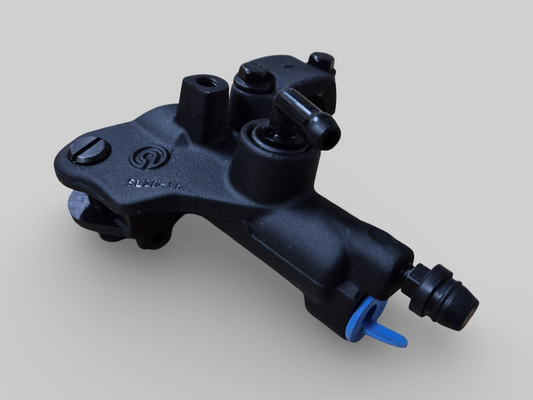 MAITRE CYLINDRE DE POMPE DE FREIN AVANT AP8113969 Aprilia RSV Mille 98-03 / Tuono 02-05 