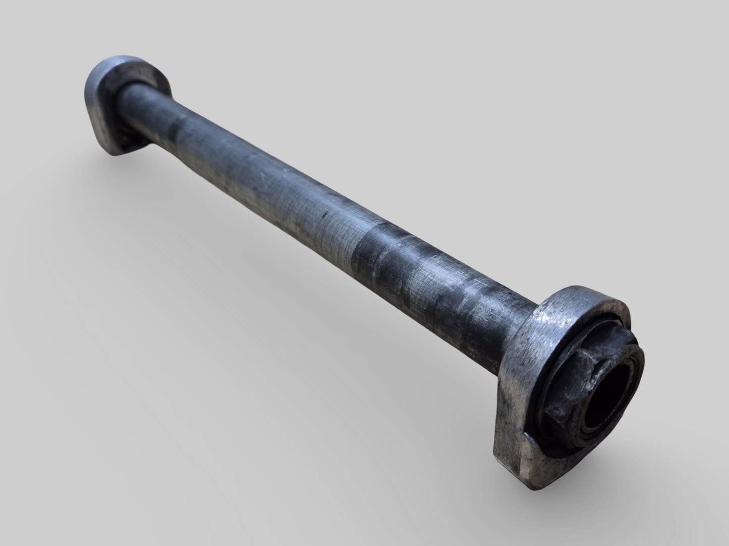 Axe de broche d'essieu de roue arrière AP8125831 Aprilia RSV Mille 98-03 / Tuono 02-05 