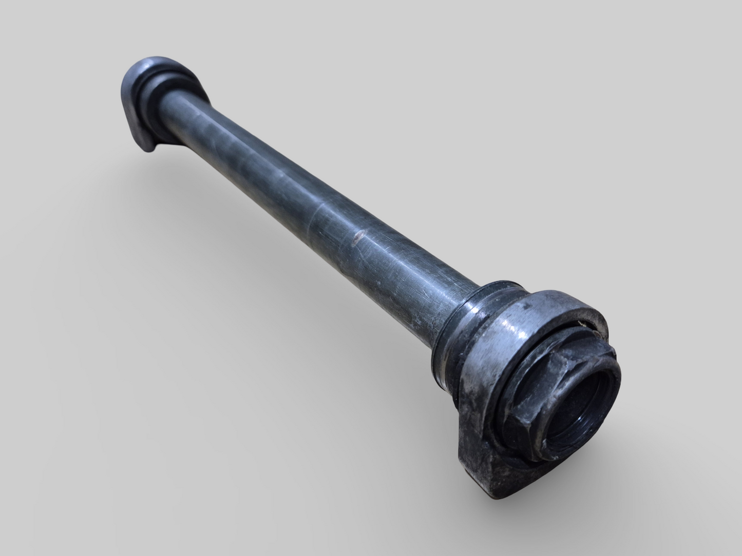Axe de broche d'essieu de roue arrière AP8125831 Aprilia RSV Mille 98-03 / Tuono 02-05 