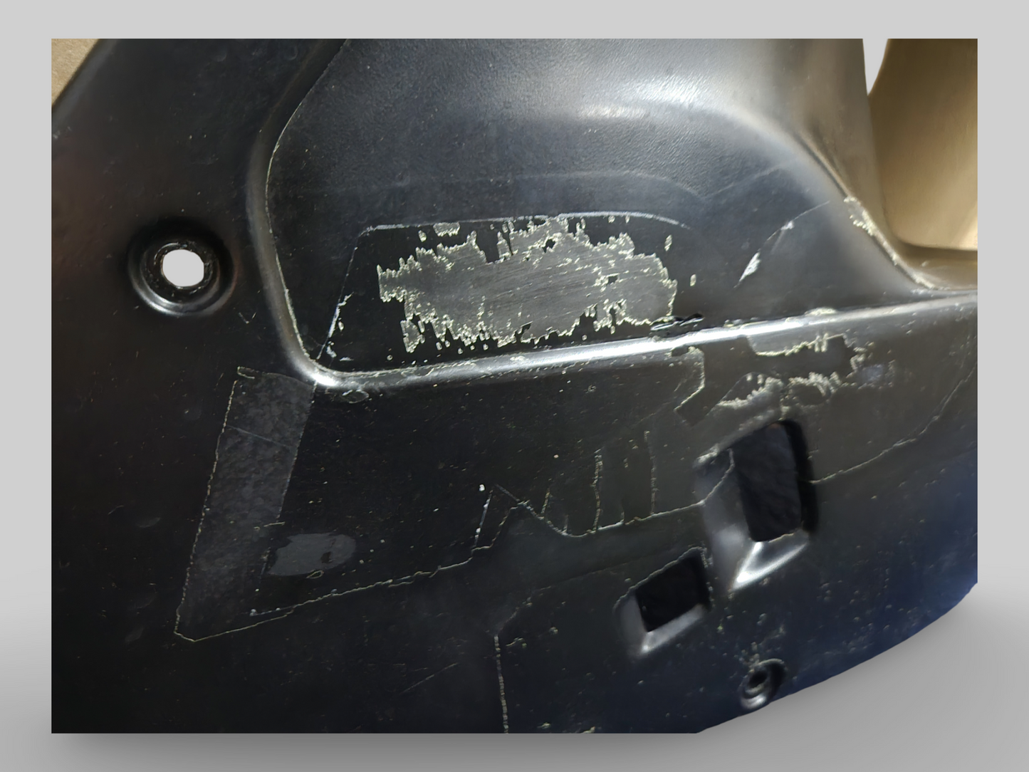 CARÉNAGE CÔTÉ DROIT DIABLO NOIR AP8149275 Aprilia RSV Mille 98-00 