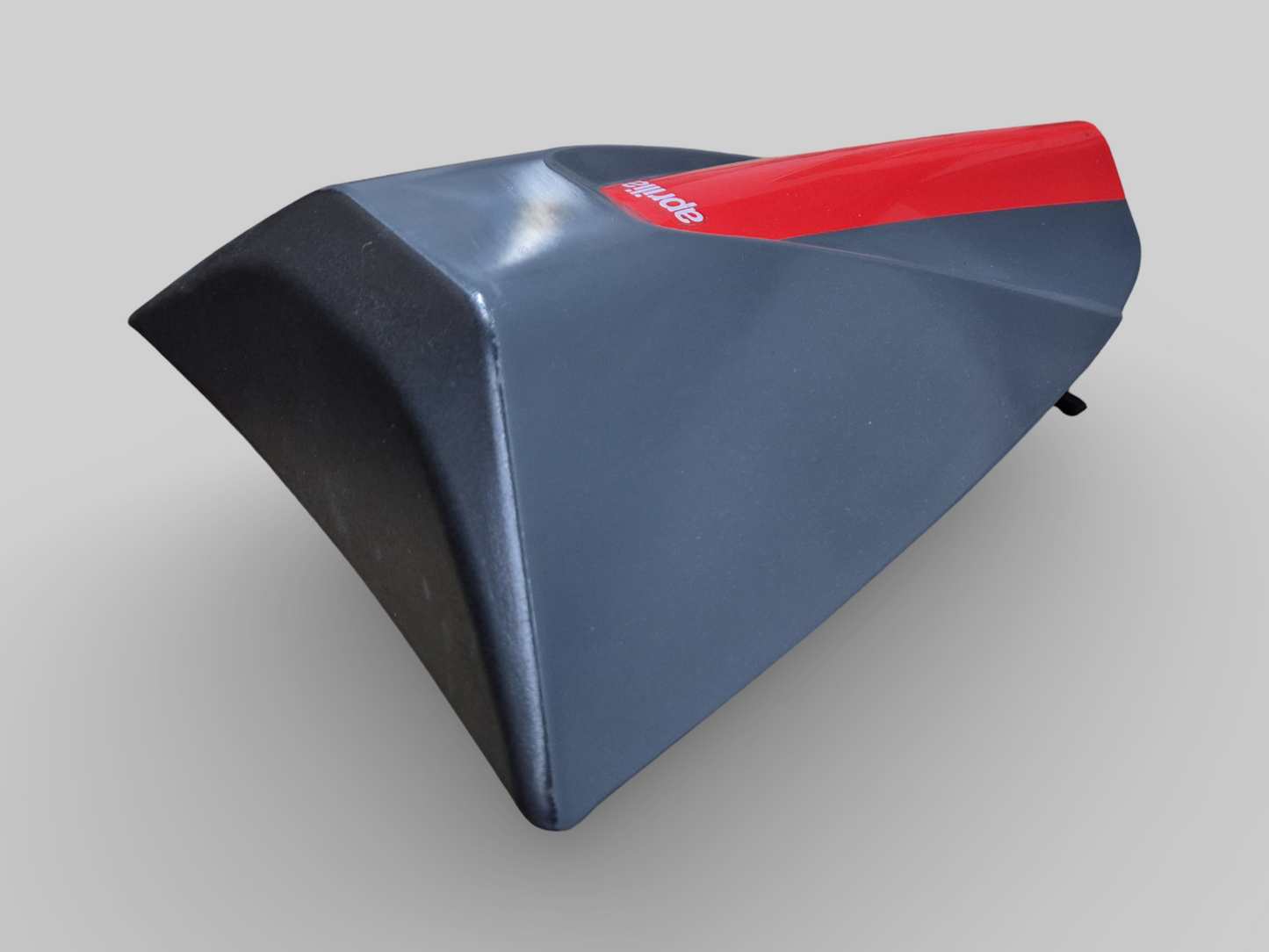 REAR MONO SEAT COWL FAIRING AP8797163 Aprilia RSV1000R 2004-2005