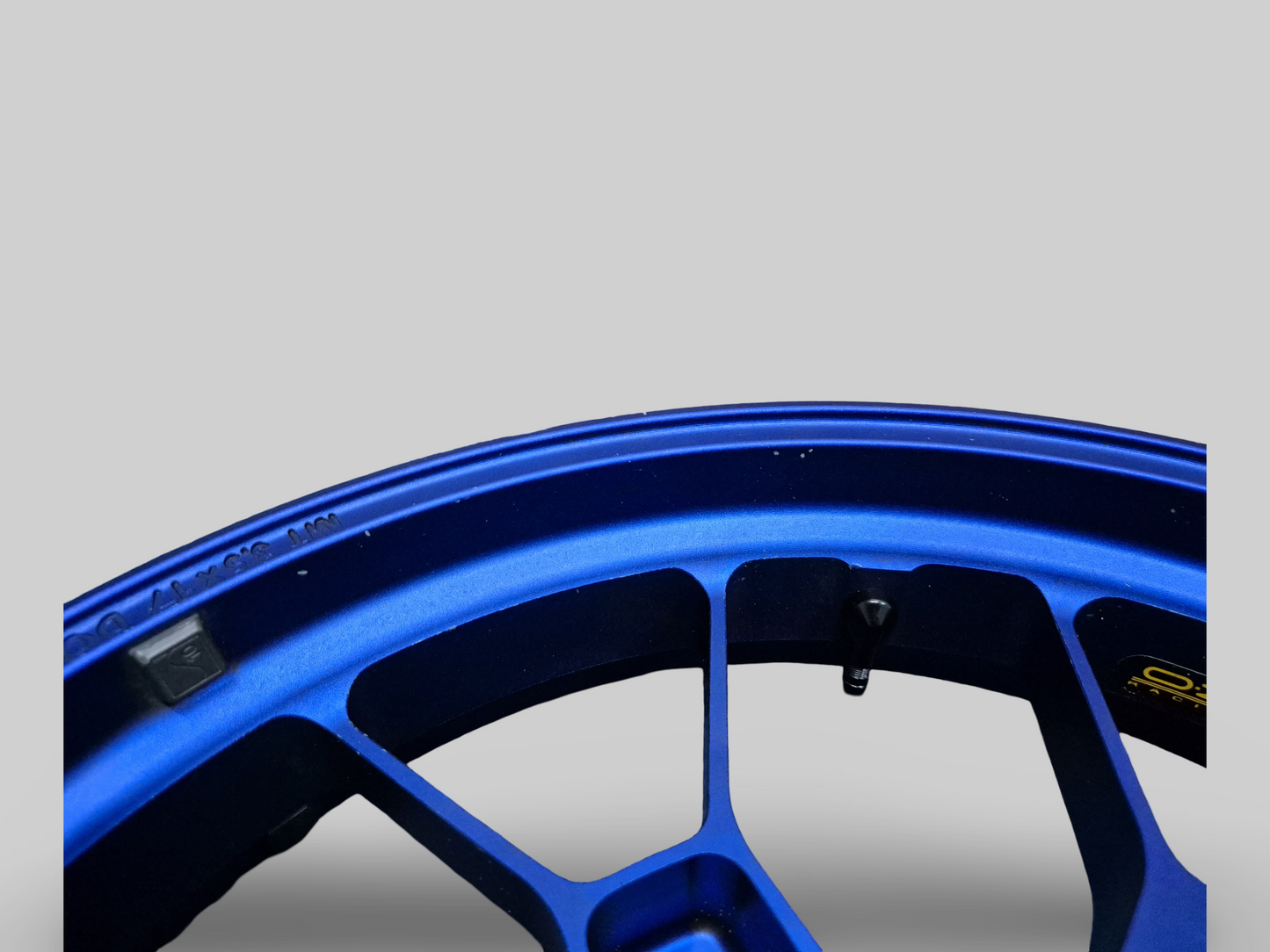OZ FORGED EVO RIMS AP8795043 AP8795044 Aprilia RSV1000R Factory / Tuono 1000R