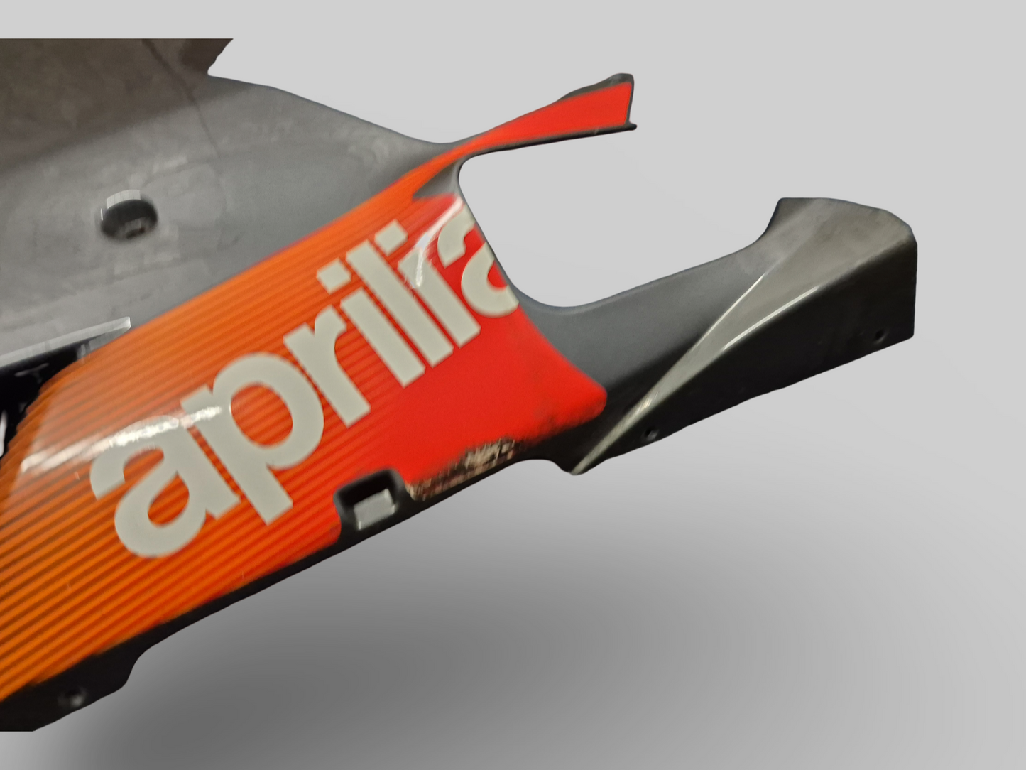 LEFT-HAND SIDE UPPER FAIRING LEAD GREY AP8178959 Aprilia RSV1000R (+FACTORY) 04-05