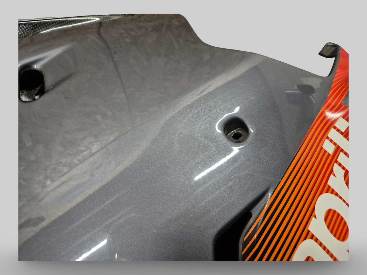 LEFT-HAND SIDE UPPER FAIRING LEAD GREY AP8178959 Aprilia RSV1000R (+FACTORY) 04-05