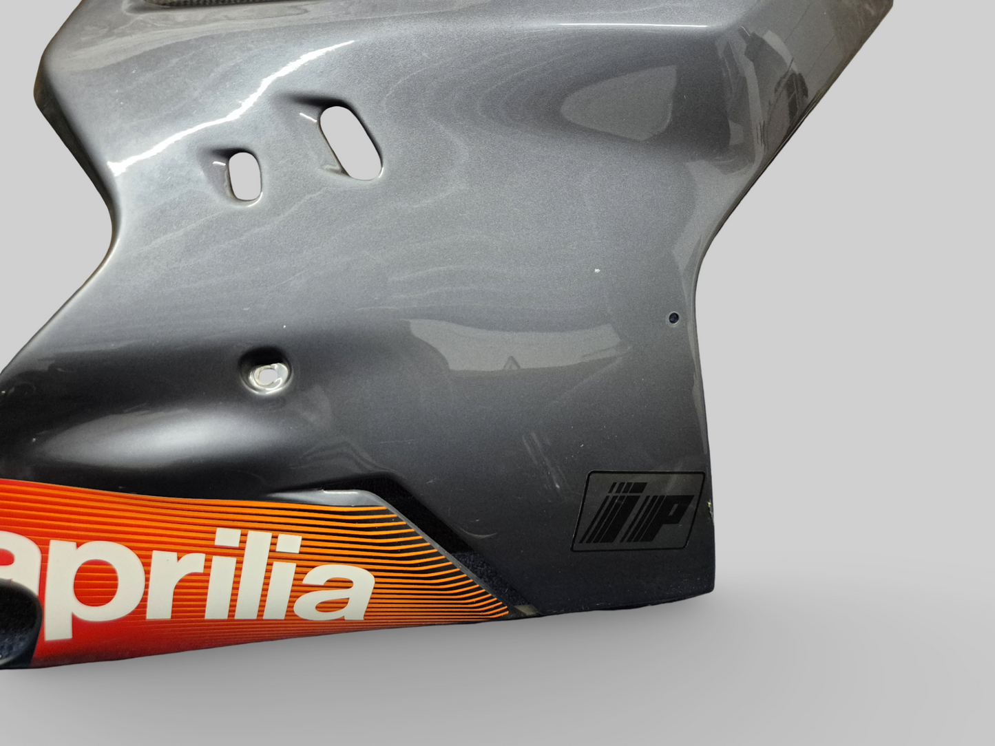 RIGHT-HAND SIDE UPPER FAIRING LEAD GREY AP8158657 Aprilia RSV1000R Factory 04-05