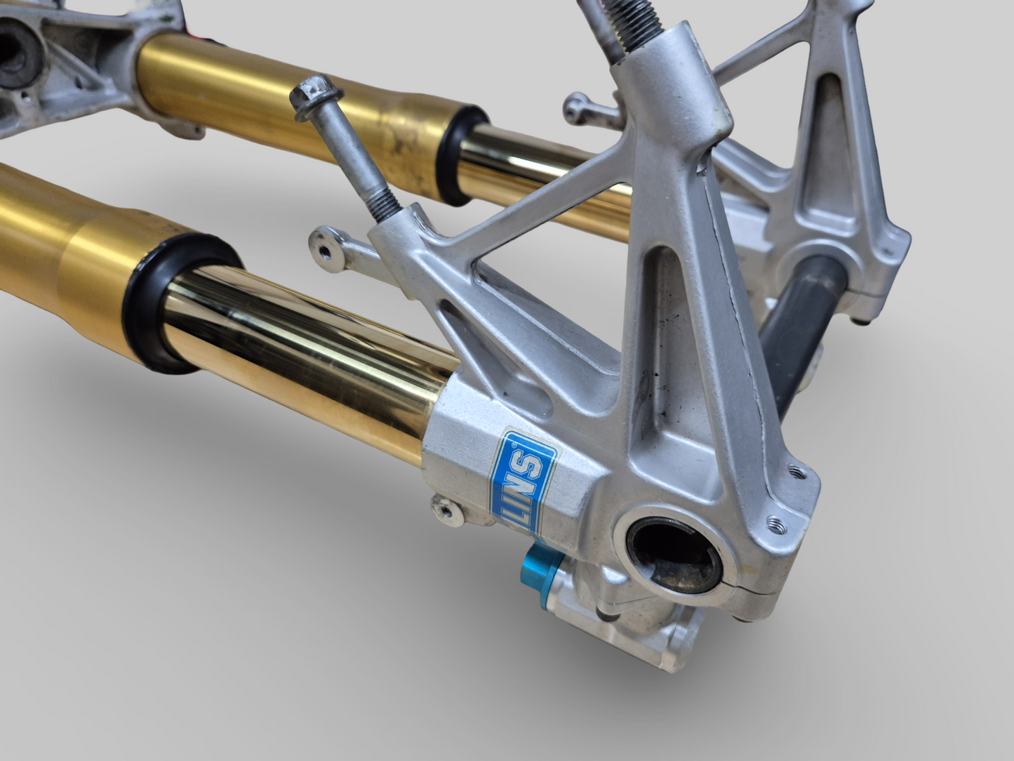 OHLINS RADIAL COMPLETE FORK ASSEMBLY AP8163477 AP8163476 Aprilia RSV1000R 04-09