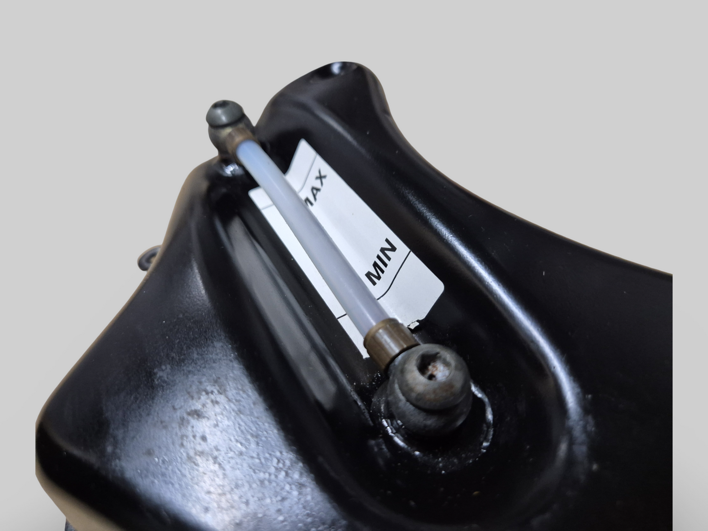 OIL TANK RESERVOIR AP8158120 Aprilia RSV1000R 2004-2009 / Tuono 1000R 2006-2009
