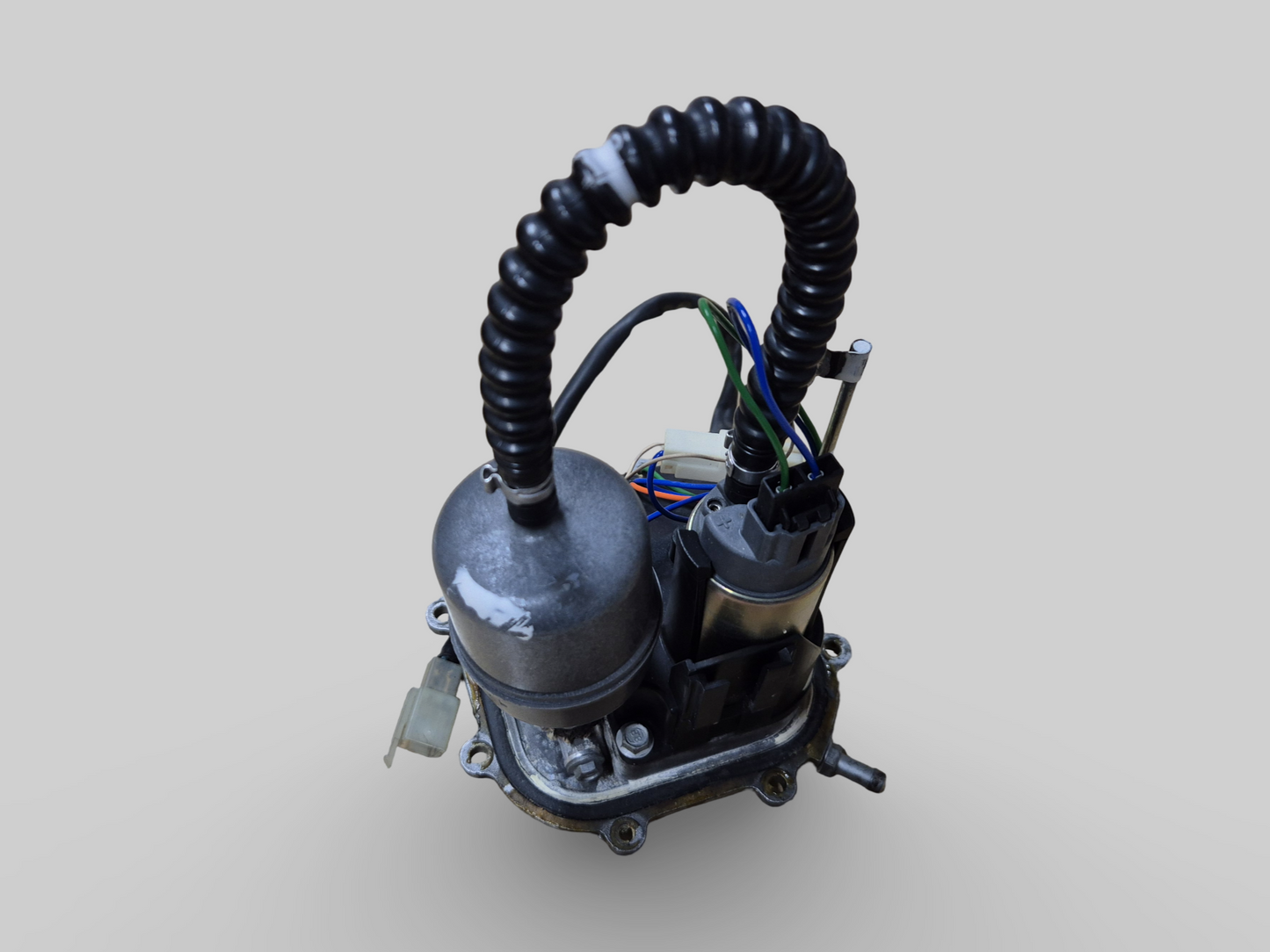 FUEL PUMP COMPLETE AP8106881 Aprilia RSV1000R 04-09 / Tuono 1000R 06-09