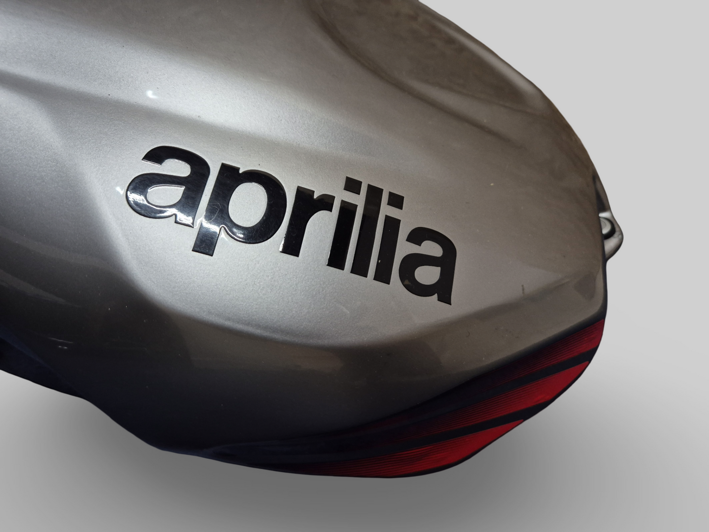 FUEL TANK LEAD GREY AP8168994 Aprilia RSV1000R 04-09