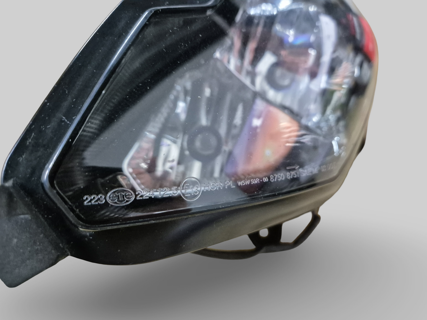 LEFT-HAND HEADLIGHT EU/USA AP8127283 Aprilia RSV1000R 04-09 / Tuono 1000R 06-09