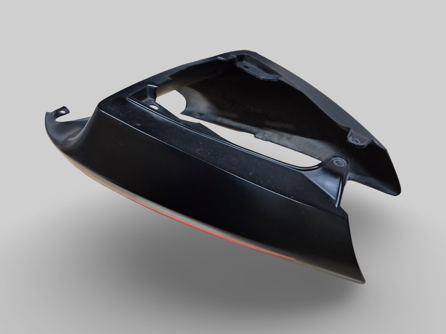 CARÉNAGE ARRIÈRE NOIR DIABLO MAT AP8148850 Aprilia RSV Mille 2001-2002 